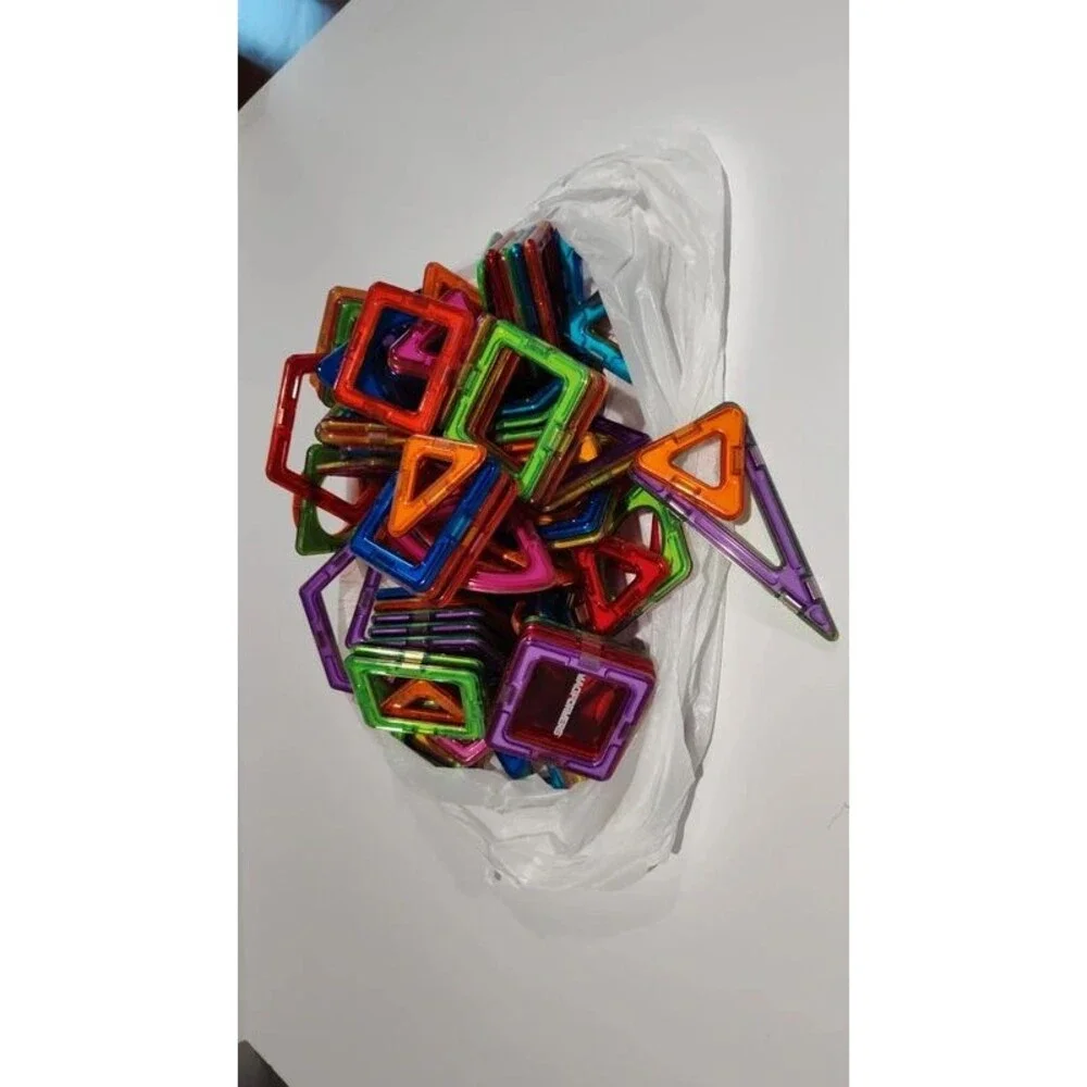 Magformers Discovery Construction magnetic magnet tiles geometric shapes 116pcs